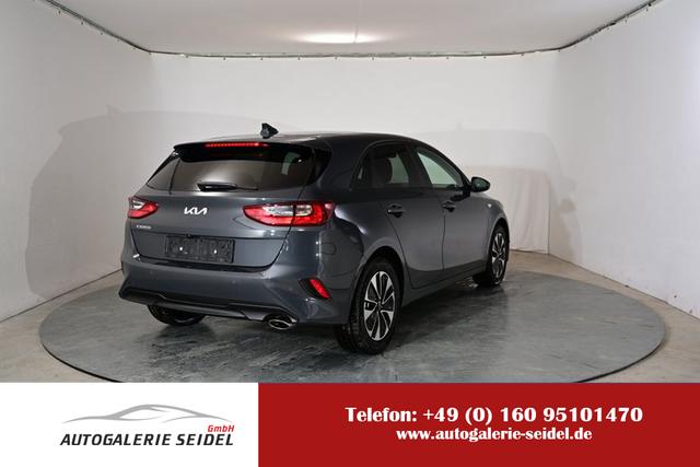 Kia Ceed - Silver 1.5 T-GDI 6-Gang