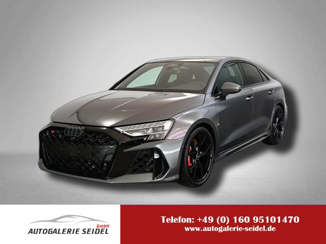 Audi RS3 - 2.5 TFSI 7-Gang S tronic quattro