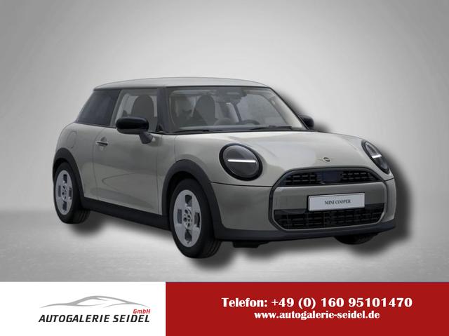 MINI Cooper - C Essential Trim 1.5 7-Gang Steptronic