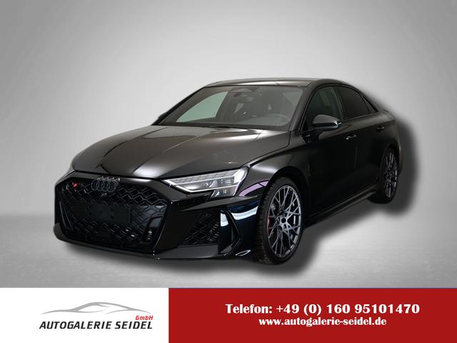 Audi RS3 - 2.5 TFSI 7-Gang S tronic quattro