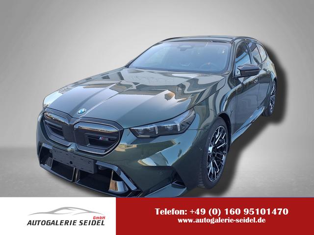 BMW M5 - M 4.4 V8 Plug in Hybrid 8-Gang Steptronic