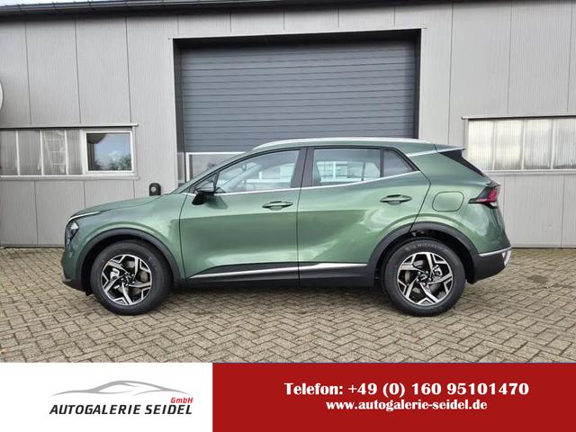 Kia Sportage - 1.6 T-GDi MHEV 160PS Automatik Vision Sitzheizung Lenkradheizung Klimaautomatik Navi Bluetooth Touchscreen Apple CarPlay Android Auto PDC v+h Rückf.Kamera Tempomat 17"LM