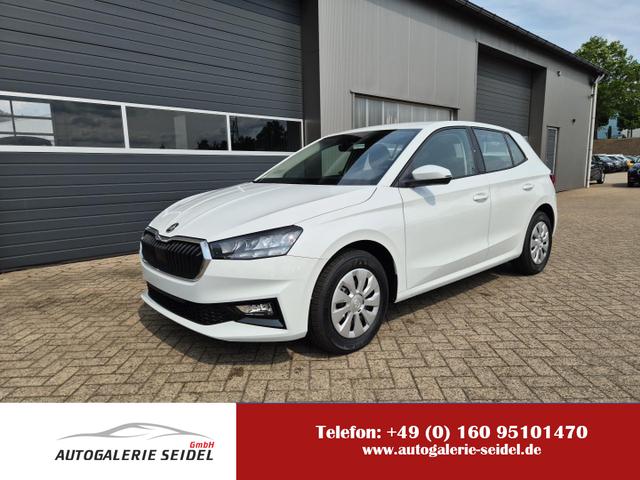 Skoda Fabia - 1.0 TSI 115PS Selection 5-türig Sitzheizung Parksensoren Multifunktionslenkrad Klima Skoda-Radio Bluetooth Touchscreen Tempomat Nebelsch. wireless Apple CarPlay + Android Auto