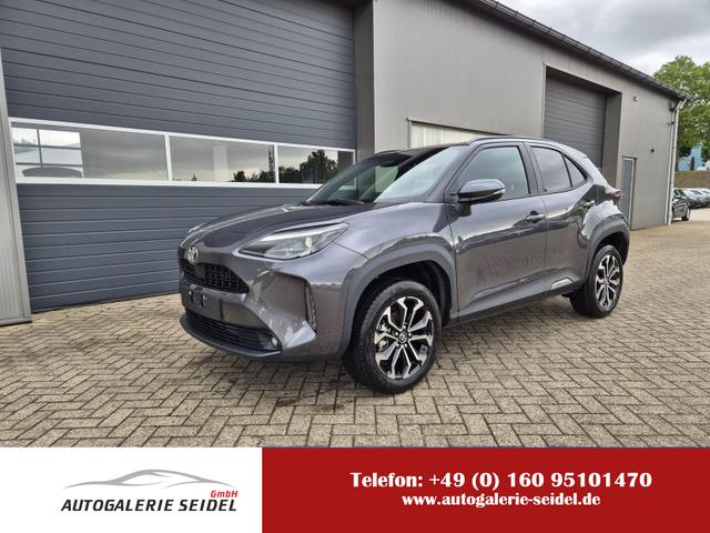 Toyota Yaris Cross - 1.5VVT-iE 130PS Automatik Teamplayer Klimaautomatik Sitzheizung Lenkradheizung PDC v+h Rückf.Kamera 17-LM abged.Scheiben 2xKeyless DAB+ Bluetooth Touchscreen Apple CarPlay Android Auto