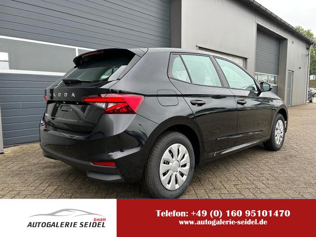 Skoda Fabia - 1.0 TSI 95PS Selection 5-türig Rückf.Kamera Parksensoren Sitzheizung Multifunktionslenkrad Klima Skoda-Radio Bluetooth Touchscreen Tempomat Nebelsch. Apple CarPlay + Android Auto