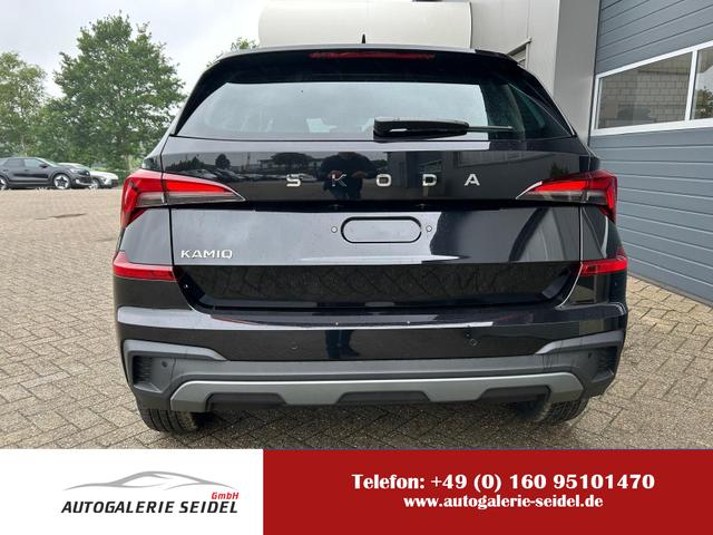 Skoda Kamiq - 1.0 TSI 115PS DSG Selection Klimaautomatik Sitzheizung Parksensoren Multifunktionslenkrad Skoda-Radio Bluetooth Touchscreen Tempomat Nebelsch. wireless Apple CarPlay + Android Auto