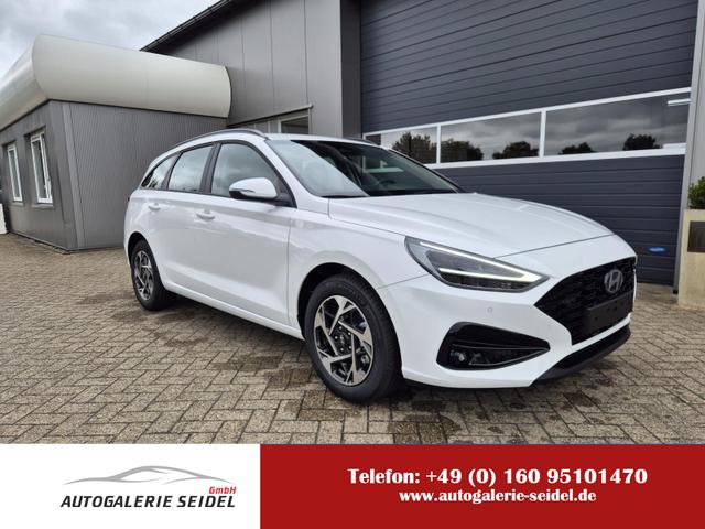 Hyundai i30 Kombi - 1.0 T-GDI 100PS Automatik AbstandsTempomat Toter-Winkel-Assistent Sitzheizung Lenkradheizung Klimaautomatik Navi 10,25"-Touchscreen DAB+ wireless Apple CarPlay + Android Auto PDC v+h Rückf.Kamera 16-LM