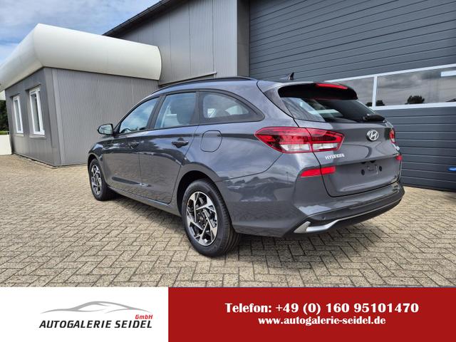 Hyundai i30 Kombi - 1.0 T-GDI 100PS Automatik AbstandsTempomat Toter-Winkel-Assistent Sitzheizung Lenkradheizung Klimaautomatik Navi 10,25"-Touchscreen DAB+ wireless Apple CarPlay + Android Auto PDC v+h Rückf.Kamera 16-LM