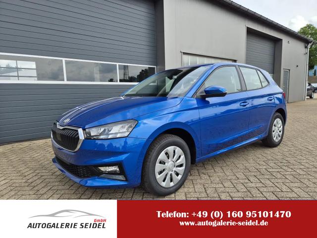 Skoda Fabia - 1.0 TSI 115PS DSG Selection 5-türig Rückf.Kamera Parksensoren Sitzheizung Multifunktionslenkrad Klima Skoda-Radio Bluetooth Touchscreen Tempomat Nebelsch. Apple CarPlay + Android Auto