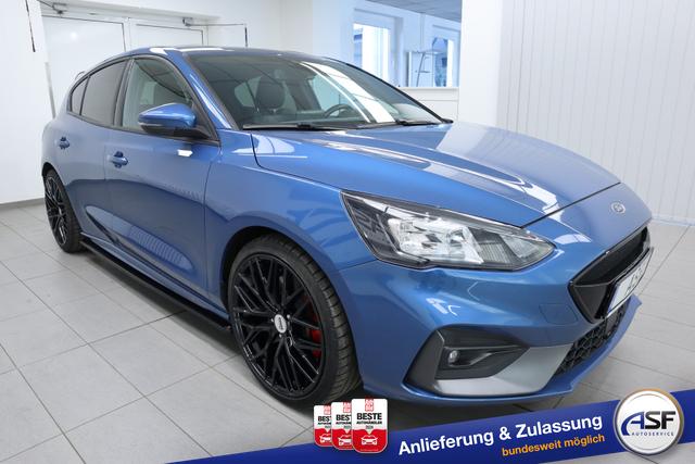 Ford Focus ST #Alarm #Bremssättel Rot #Launch Control #Recaro #Spoiler 