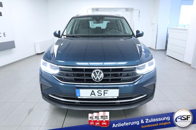 Volkswagen Tiguan DSG Life ACC Matrix-LED AHK schwenkb Navi Head-up-Display Keyless 