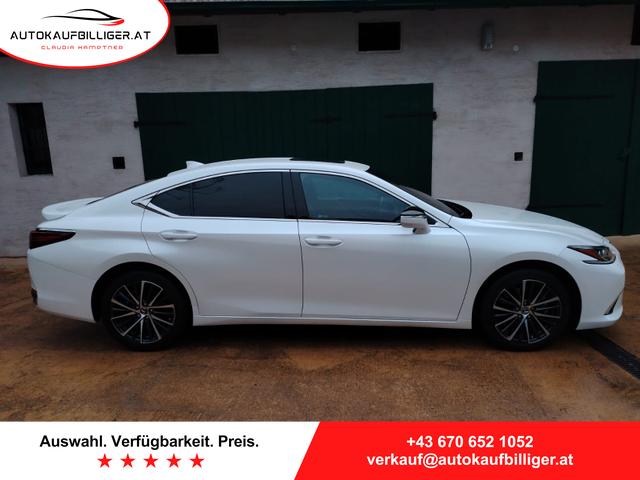 Lexus ES - 300h Business Line 2.5 Hybrid 2WD *MWSt ausweisbar*Sofort verfügbar*EUR 37.060,- netto*