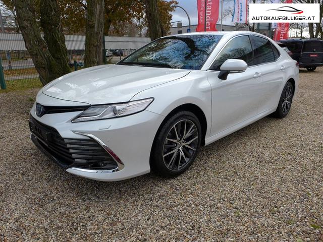 Beispielbilder, ggf. teilweise mit Sonderausstattung