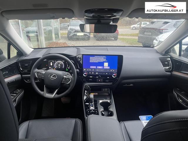 Lexus NX 350H Business Line 2.5 Hybrid 2WD + Connect Paket 