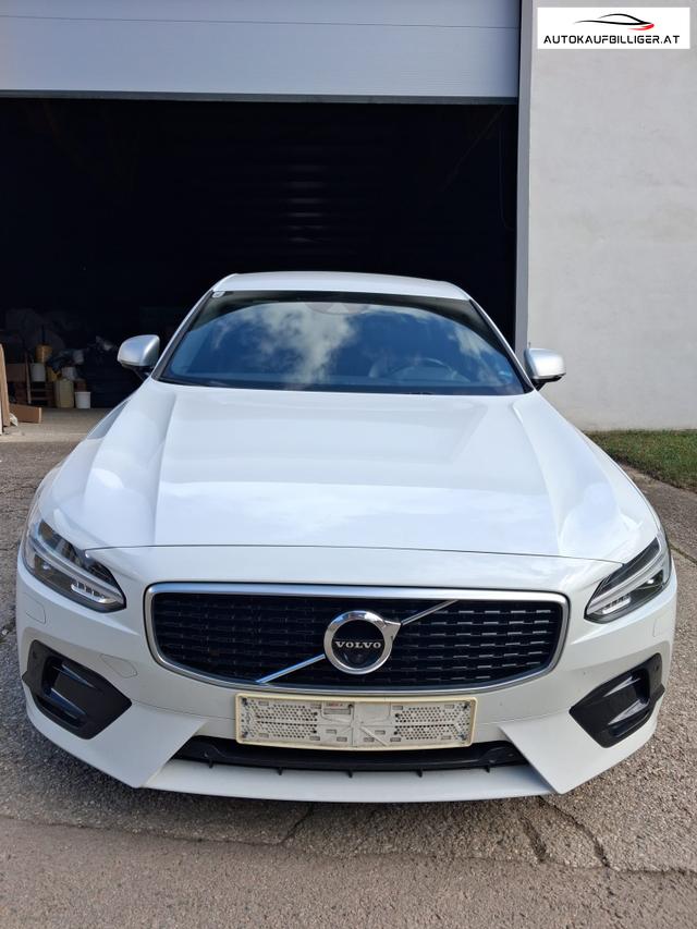 Volvo S90 D4 Geartronic R Design *Voll-Ausstattung* 