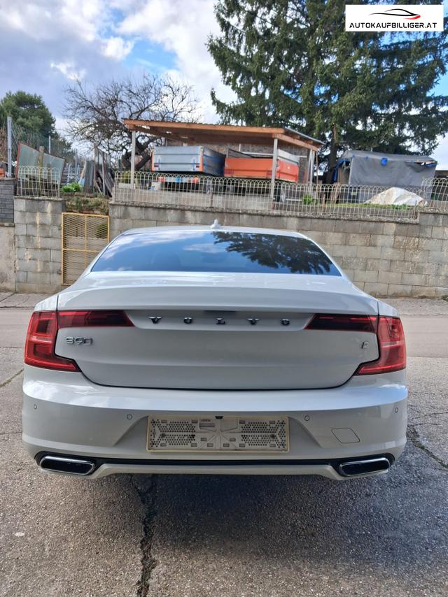 Volvo S90 D4 Geartronic R Design *Voll-Ausstattung* 