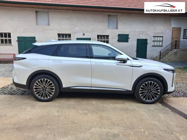 Omoda 9 1.5 PHEV Premium Line 