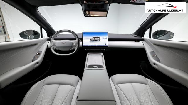 Xpeng P7 Plus RWD Long Range 