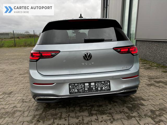 Volkswagen Golf Basis 1.5 TSI 115PS, LED-Scheinwerfer, Radio Composition 10,3" + Wireless App-Connect, Parksensoren vorne und hinten, Climatronic, M-Lederlenkrad, Digitales Cockpit, Reserverad 