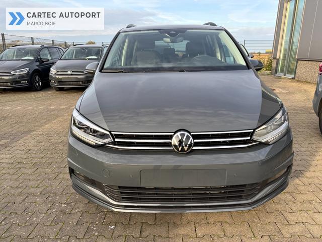 Volkswagen Touran Comfortline 1.5 TSI 150 PS Klima, Parksensoren vo/hi, ACC-Tempomat, Nebelscheinwerfer, Radio Ready2Discover 8", M-Lederlenkrad, Abgedunkelte Scheiben, Dachreling, Digital Cockpit 8" 