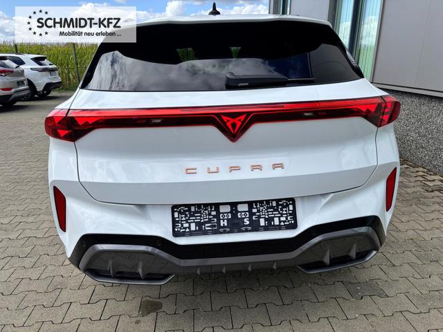 Cupra Terramar VZ 1.5 e-HYBRID (Plug-In-Hybrid) 272PS DSG, 5 Jahre Garantie, 19" Alu, Elektr. Heckklappe, 3-Zonen-Climatronic, DCC, ACC/Tempomat, Alarm, Kessy, Privacy-Glas, Parksensoren vorn/hinten, R&uuml;ckfahrkamera, Media 12,9" + Full Link, M-Lederlenkrad beheizt 
