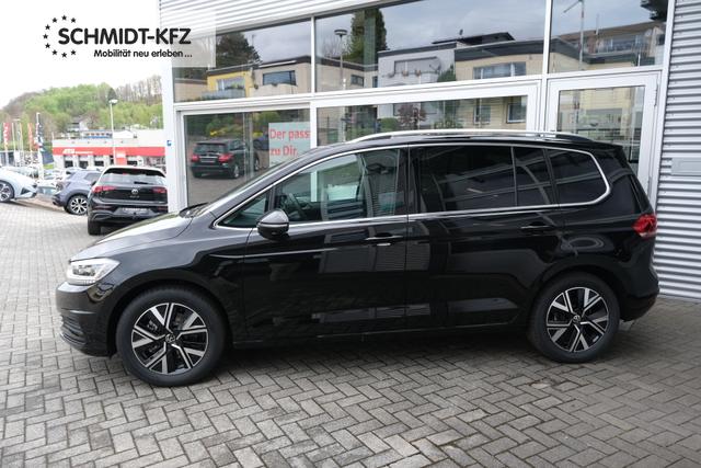 VW Touran 1.5 TSI DSG Grenadilschwarz 