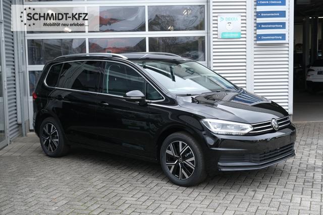VW Touran 1.5 TSI DSG Grenadilschwarz 