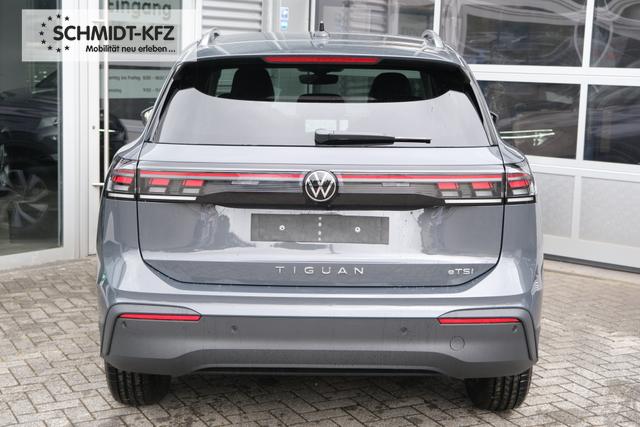 VW Tiguan Life Delfingrau Metallic 