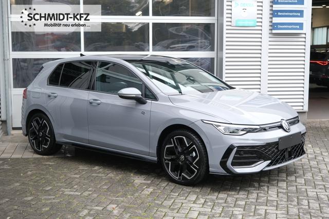 VW Golf 8 R-Line Mondstein Grau 