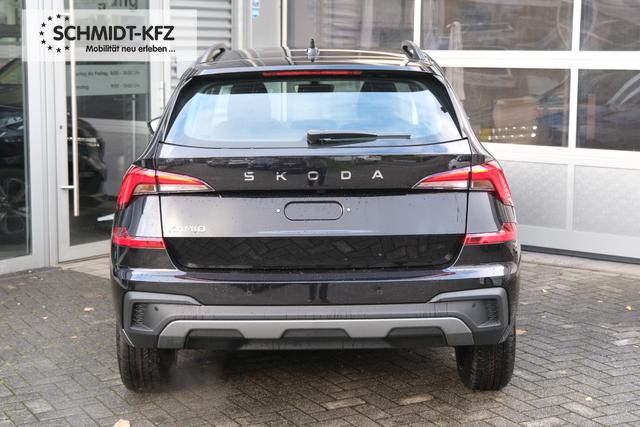 Skoda Kamiq Selection DSG Schwarz 