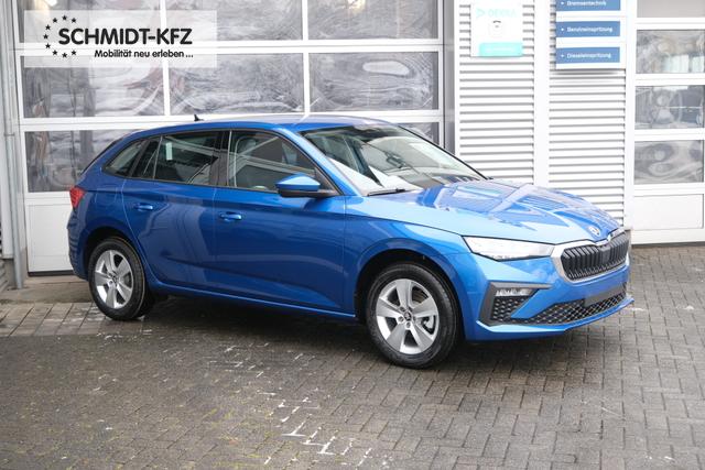 Skoda Scala Race Blau 