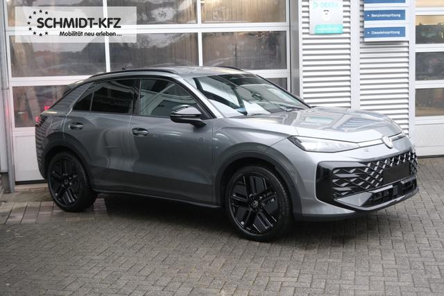 VW T-Roc 1.5 eTSI R-Line Wolf Grey 