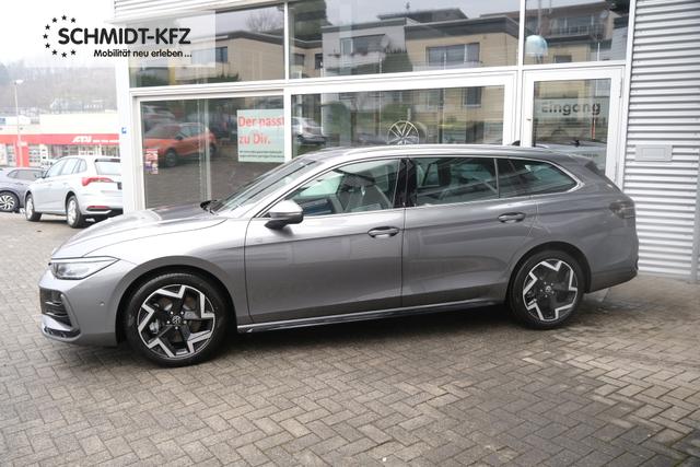 VW Passat Variant R-Line 