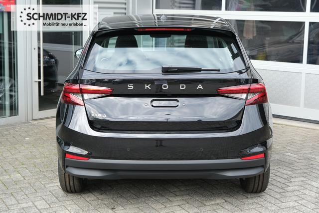 Skoda Fabia Selection Schwarz 