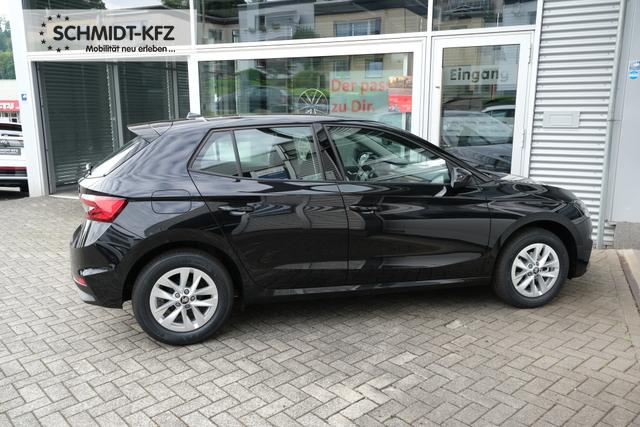 Skoda Fabia Selection Schwarz 