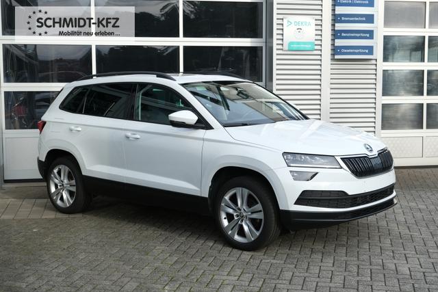 Skoda Karoq 1.5 TSI DSG Style Panodach AHK Navi LED Abstandstempomat 