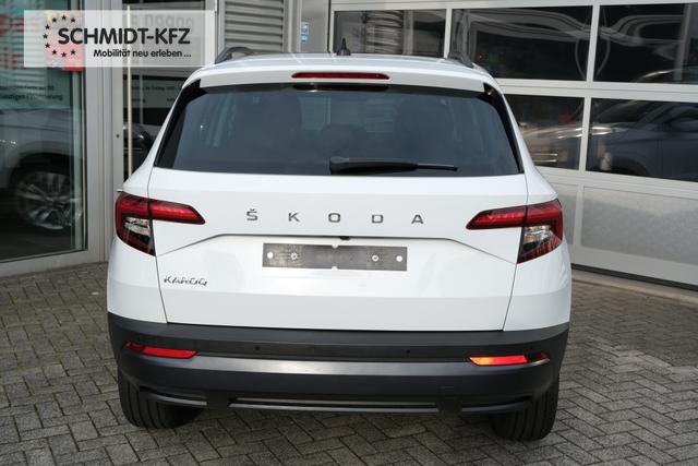 Skoda Karoq 1.5 TSI DSG Style Panodach AHK Navi LED Abstandstempomat 