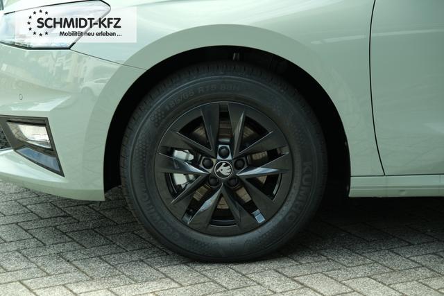 Skoda Fabia Selection 1.0 TSI DSG LED Kamera App-Navi PDC Winterpaket 