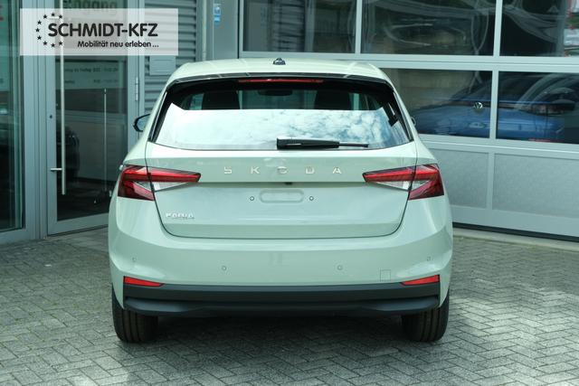 Skoda Fabia Selection 1.0 TSI DSG LED Kamera App-Navi PDC Winterpaket 