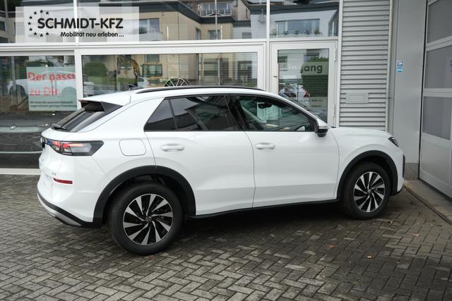 VW T-Roc Life Pure White 