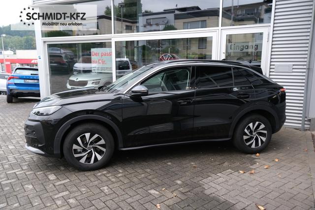 VW T-Roc Life Grenadillschwarz 