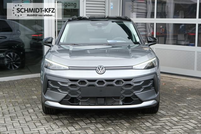 VW T-Roc Life Wolf Grey 