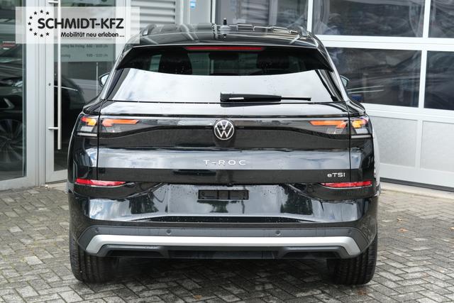 VW T-Roc Life Grenadillschwarz 