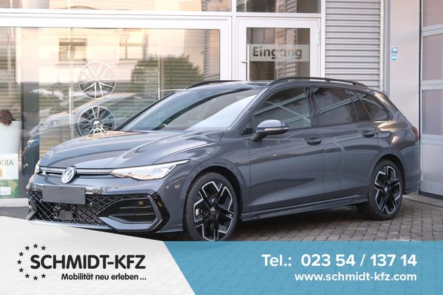 Volkswagen Golf - Var. 1.5 eTSI DSG R-Line LED+ Kamera 18" ACC Park-Assist