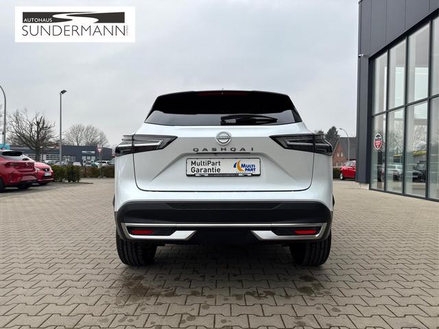 Nissan Qashqai 1.3 DIG-T MHEV N-Connecta X-Tronic LED+Pano+Kamera+ACC 