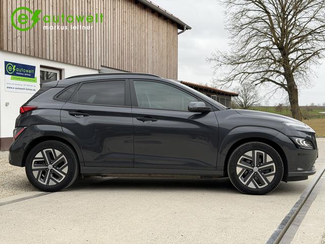 Hyundai KONA Trend 64kWh LED Navi-/Assistenz-Paket W&auml;rmepumpe RFK 3phasig 