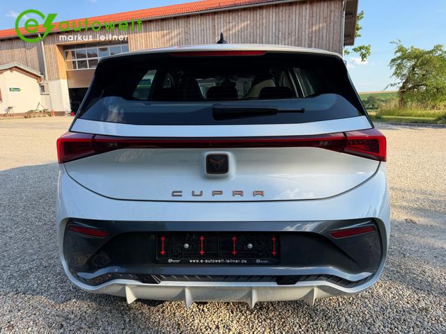 Cupra Born 58kWh Pilot M Below Zero ACC RFK Sitzheizung 