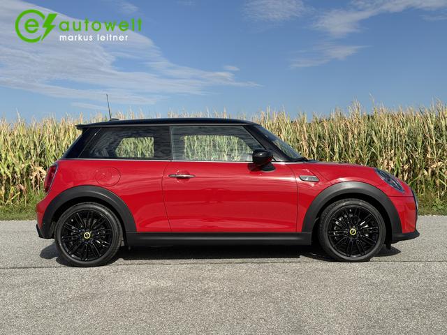 MINI Cooper SE Classic Trim 32,6kWh Premium Extra RFK 