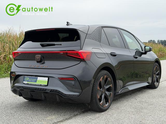 Cupra Born Ed. Dynamic Pilot XL Massage Parkassistent Travel 