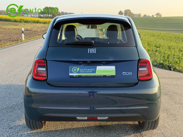 Fiat 500e Icon 42 kWh Sitzheizung RFK Scheckheftgepflegt 